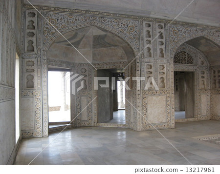 Beautiful white marble of Agra Castle of India's World Heritage Site 13217961