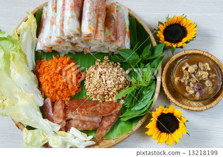 Vietnamese food, bo bia 13218199