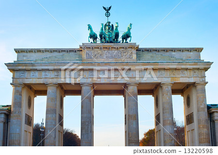 Brandenburg gate, Berlin Brandenburg gate, Berlin 13220598