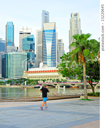 Singapore jogging 13220645