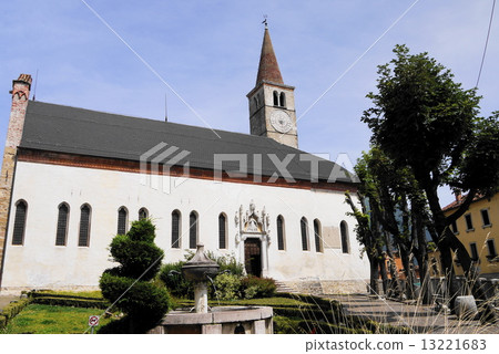 Belono belluno教堂的Santo Stefano santo stefano 13221683