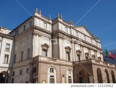 Teatro alla Scala Milan 13224062