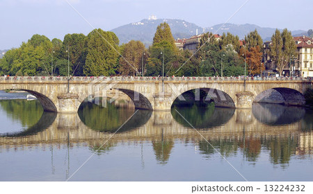 River Po, Turin 13224232