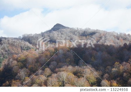 Peak in the vicinity of grandson Moriyama in Oguni-cho Yamagata prefecture Peak in the vicinity of grandson Moriyama in Oguni-cho Yamagata prefecture 13224938