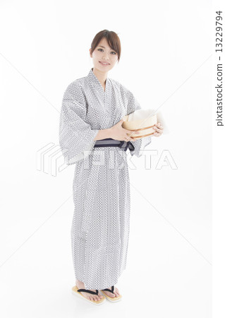 A cute woman wearing a yukata on a hot spring trip A cute woman wearing a yukata on a hot spring trip 13229794
