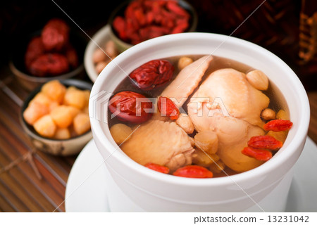 Chicken and herb soup, Chinese food style. Chicken and herb soup, Chinese food style. 13231042