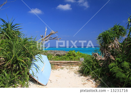 Sea of Yoron Island Sea of Yoron Island 13231716