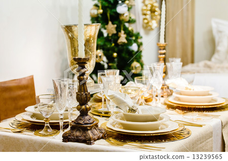 Christmas table 13239565