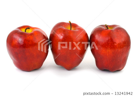 Apples 13241942
