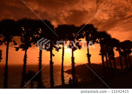 ASIA THAILAND PHUKET RAWAI 13242415