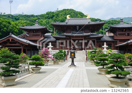 Chi lin Nunnery, Tang dynasty style Chinese temple, Hong Kong 13242565