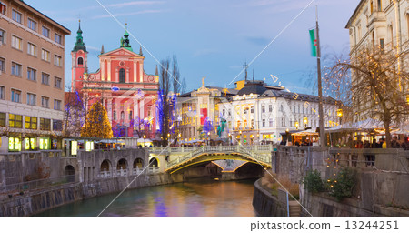 Preseren's square, Ljubljana, Slovenia, Europe. Preseren's square, Ljubljana, Slovenia, Europe. 13244251
