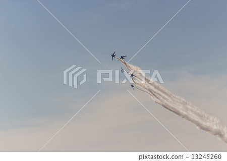 Blue Impulse  13245260