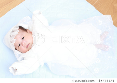 嬰兒 13245524