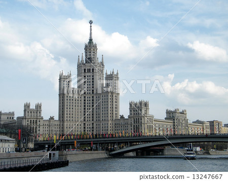 Moscow Kotelnicheskaya quay 2011 Moscow Kotelnicheskaya quay 2011 13247667