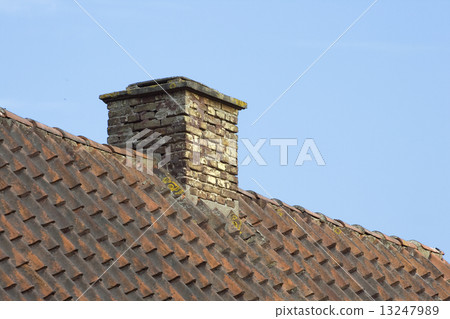 Chimney of an old house 13247989