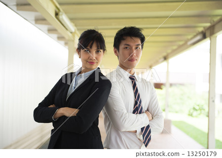 Business  13250179