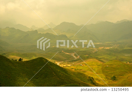 Plush Green Hills in Mist Plush Green Hills in Mist 13250495