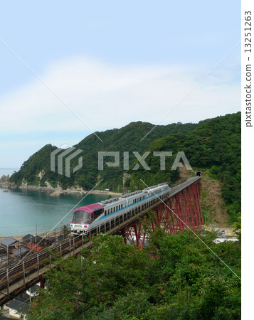 伊巴鐵橋 13251263