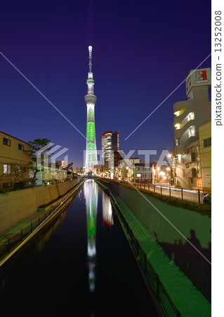 Tokyo Sky Tree (White Tree) Tokyo Sky Tree (White Tree) 13252008