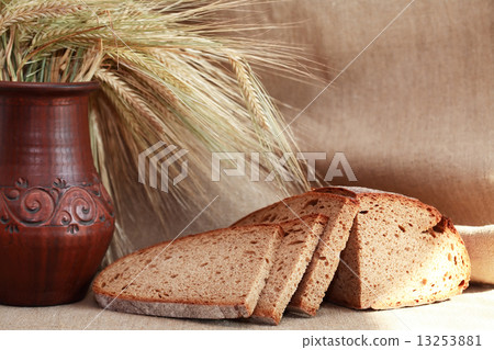 Bread And Wheat Ears 13253881