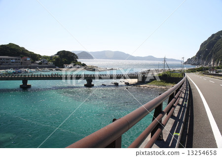 Kashiwa Island 13254658