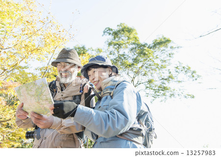 Senior mountaineering 13257983