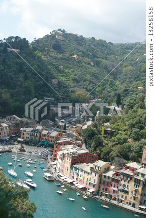 Italy Ann Riviera Italy Ann Riviera 13258158