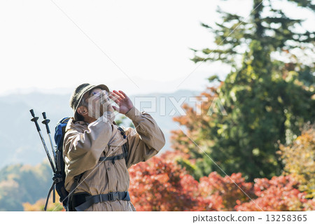 Senior mountaineering 13258365