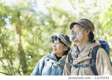 Senior mountaineering 13258593