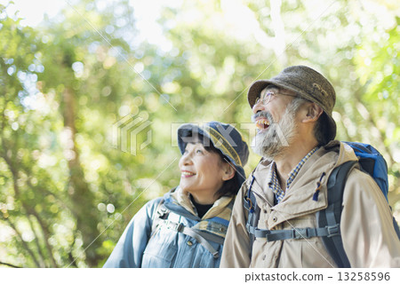 Senior mountaineering Senior mountaineering 13258596