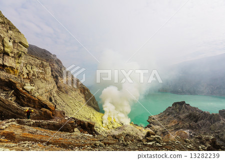 Ijen 13282239