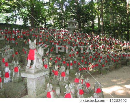Toyokawa Inari Spirit Whale Mound Toyokawa Inari Spirit Whale Mound 13282692