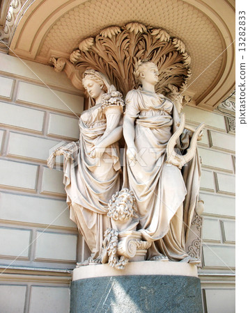 Marble group, an allegory of fertility, art and navigation. St. Petersburg, the palace Cantemir Marble group, an allegory of fertility, art and navigation. St. Petersburg, the palace Cantemir 13282833