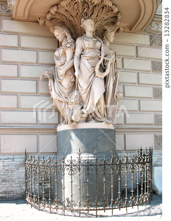 Marble group, an allegory of fertility, art and navigation. St. Petersburg, the palace Cantemir 13282834