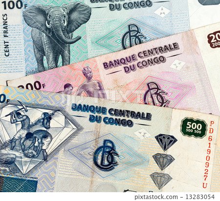 Banknotes of the Congo isolated on white background 13283054