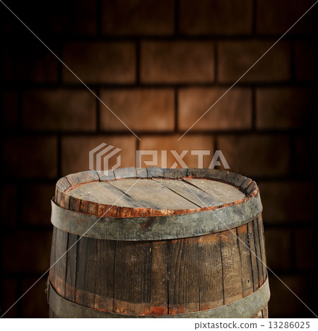 empty barrel empty barrel 13286025