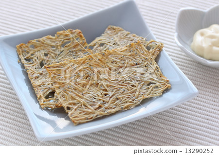Baked Tatami 13290252