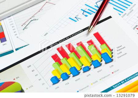 workplace modern businessman 13291079