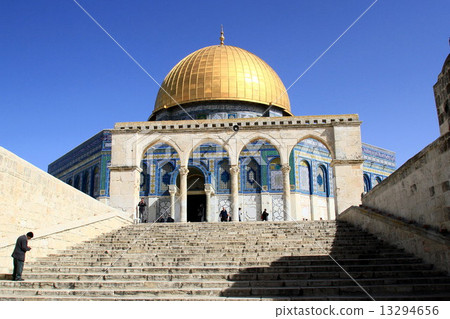 岩石圓頂 13294656