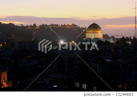 岩石圓頂 13294661