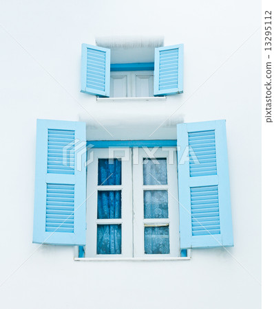 Vintage window Vintage window 13295112