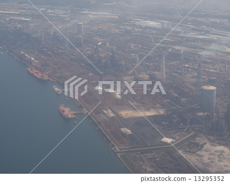  Steel mill 13295352