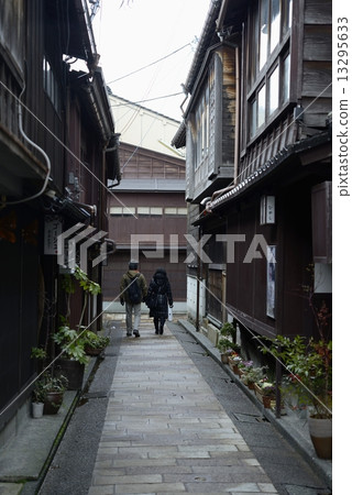 Backstreet of Higashi-Chaya Street Backstreet of Higashi-Chaya Street 13295633