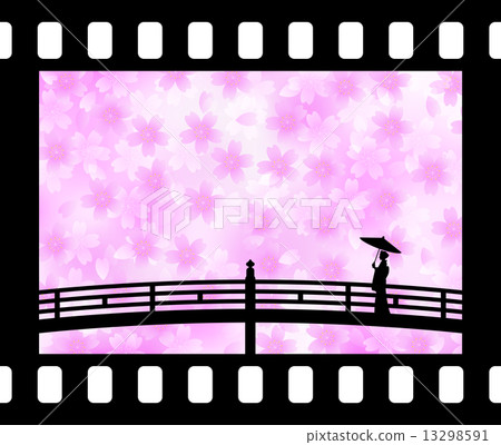 等待的櫻桃樹站立在櫻桃樹的婦女 等待的櫻桃樹站立在櫻桃樹的婦女 13298591