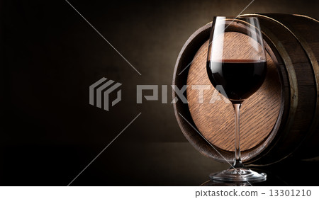Wine on brown 13301210