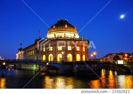 Bode museum in Berlin at night Bode museum in Berlin at night 13302022