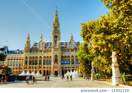 Rathaus (City hall) in Vienna, Austria in the morning Rathaus (City hall) in Vienna, Austria in the morning 13302139