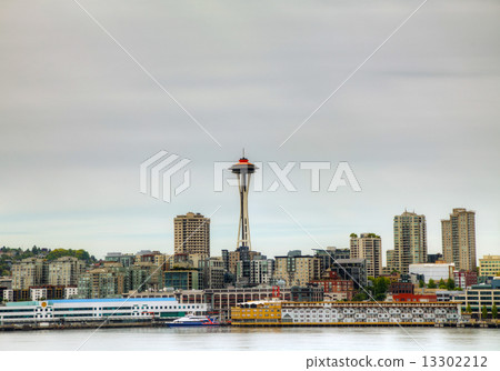 Cityscape of Seattle 13302212