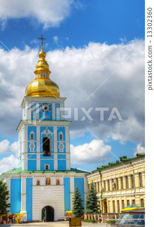 Bell tower at St. Michael monastery in Kiev, Ukraine 13302360